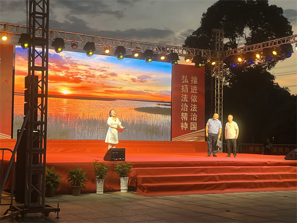 益陽(yáng)市花鼓戲劇團(tuán)有限公司,湖南省花鼓戲演出,湖南大型現(xiàn)代花鼓戲